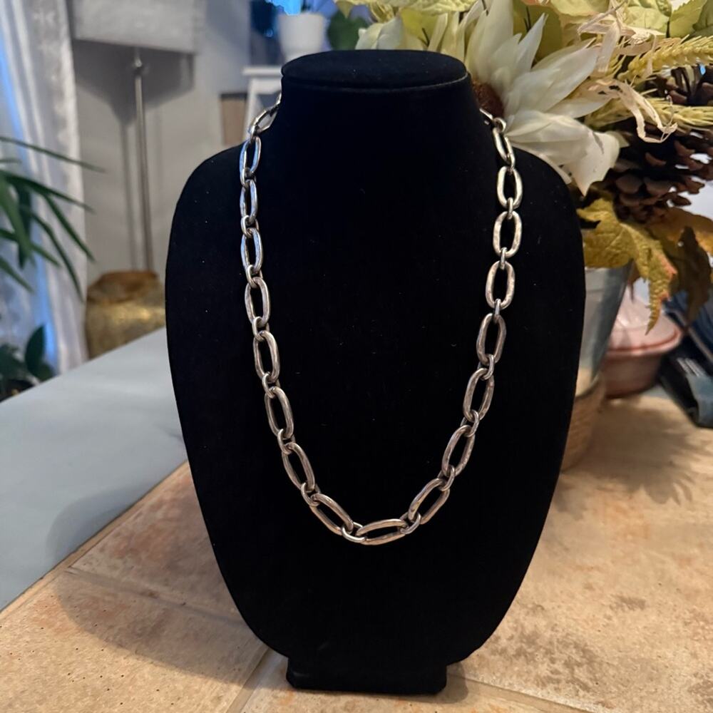 Uno De 50 Chainlink Necklace